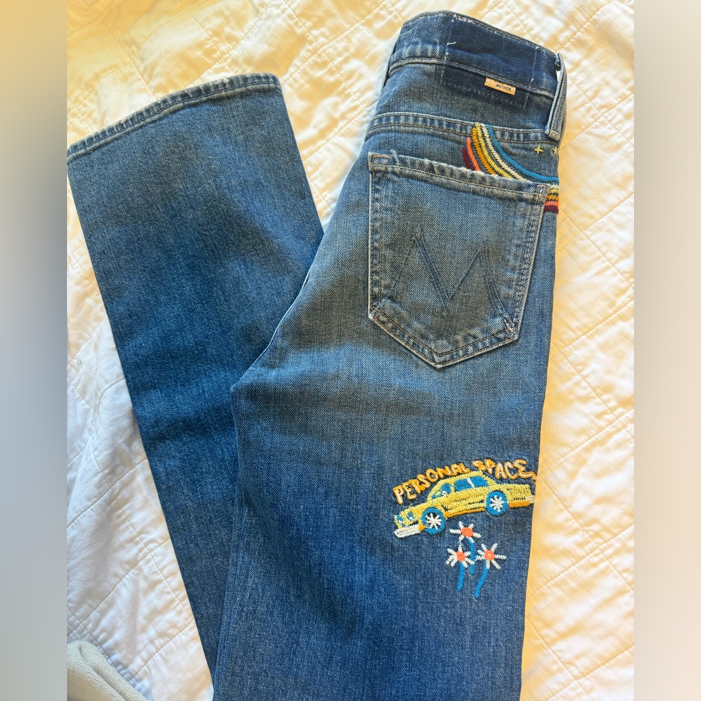 MOTHER jeans size 24, very cute and never worn